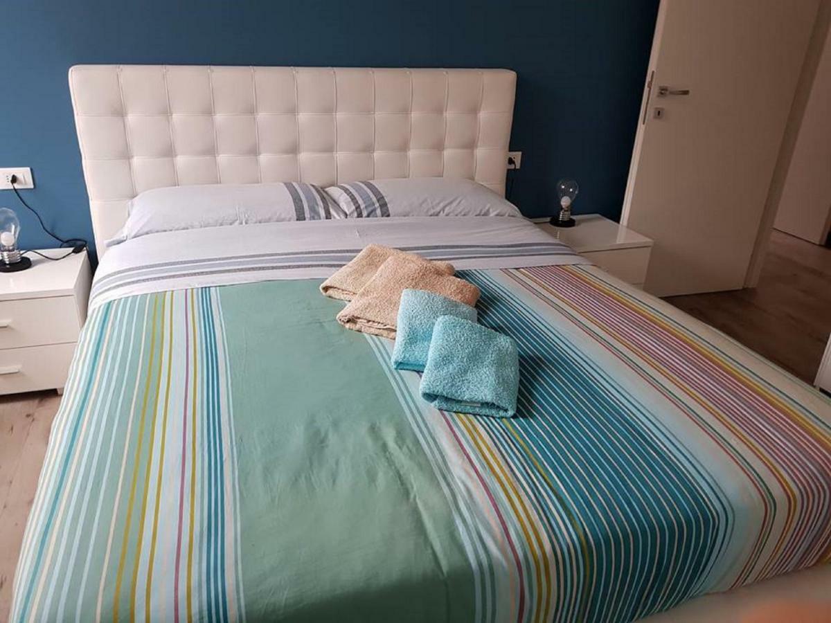 Light & Colours Apartment بولونيا المظهر الخارجي الصورة